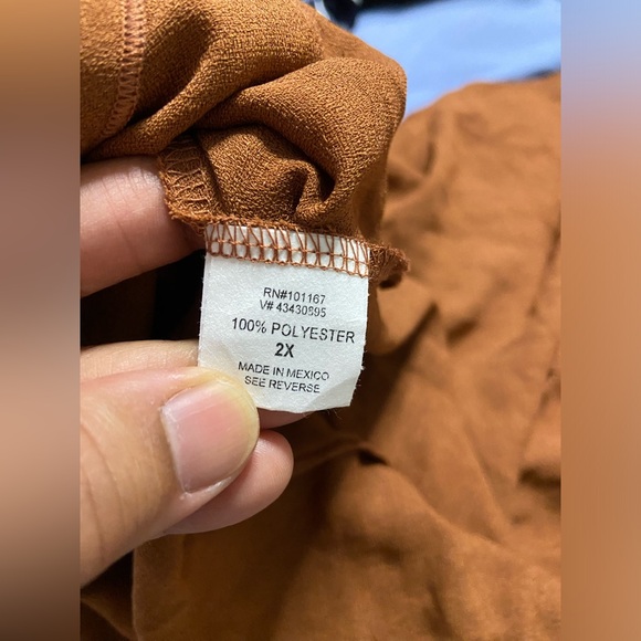 D7- CHA CHA VENTE Golden Brown Shark-Bite Hem T-Shirt Dress - Picture 4 of 6